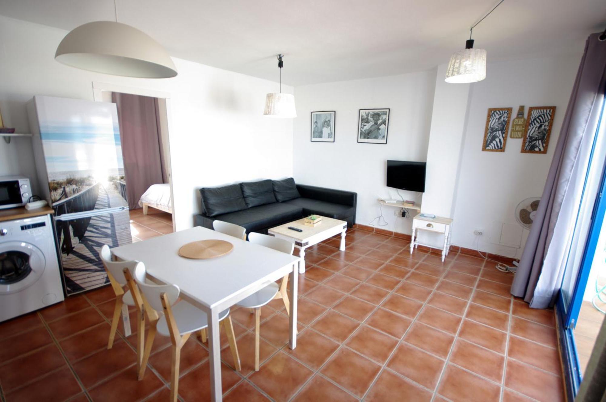 Апартаменты Livingtarifa Atico Altarik Экстерьер фото
